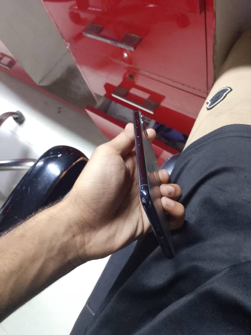 Apple iPhone 11 Pro Max 1