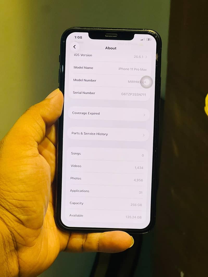 Apple iPhone 11 Pro Max 13