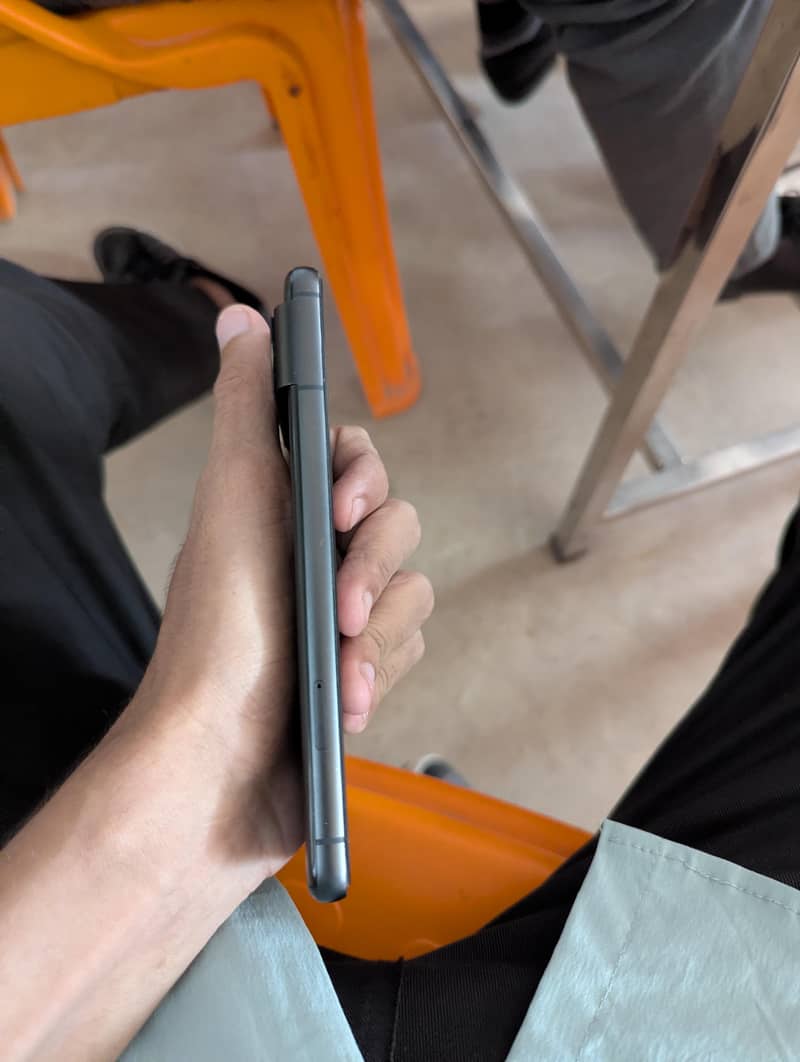 Google Pixel 8 3