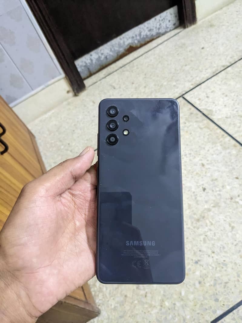 Samsung Mobile A32 1
