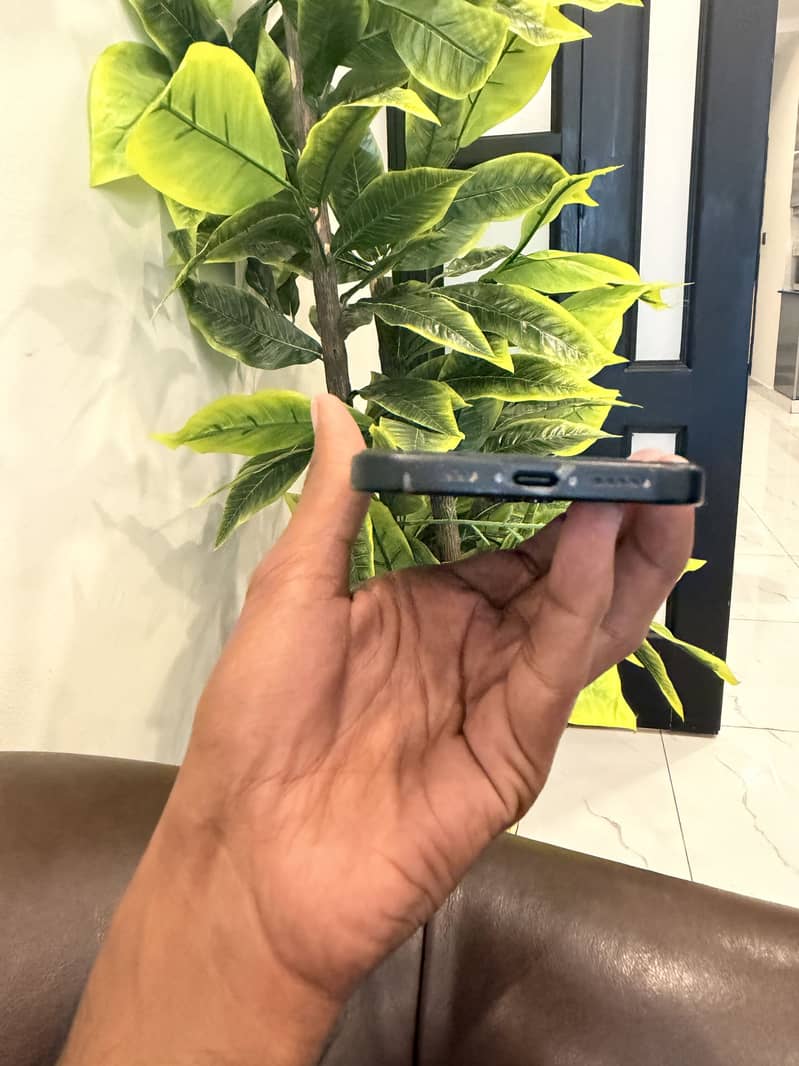Apple iPhone 15 JV 2