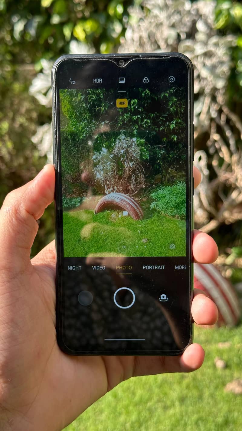 Realme C21 0