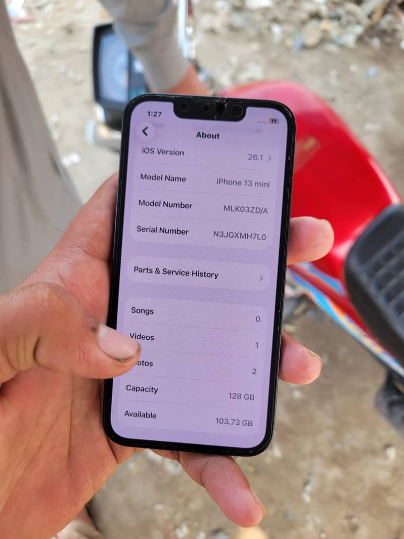 Apple iPhone 13 mini 7