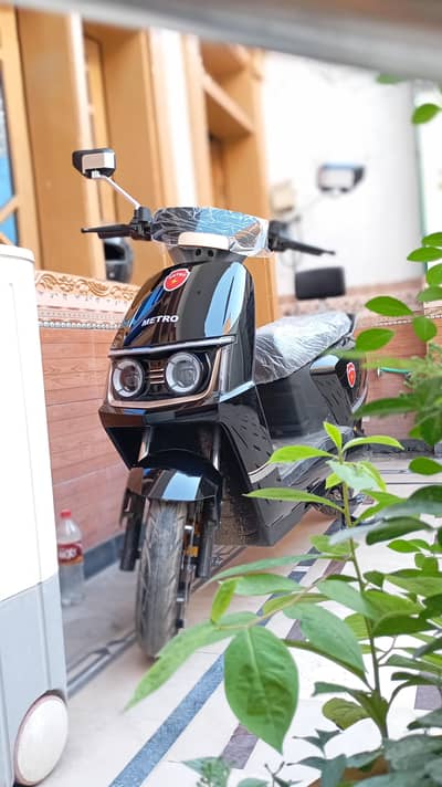 Electric Bike Metro M6 Model 2026