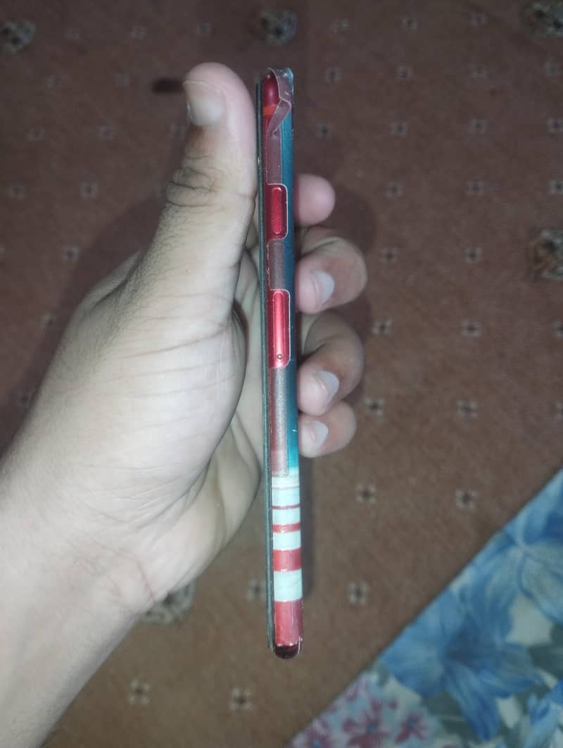 Apple iPhone SE 6