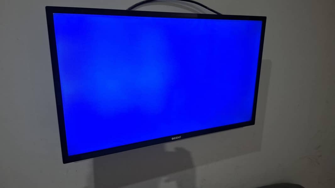 orient 32 انچ lcd 0