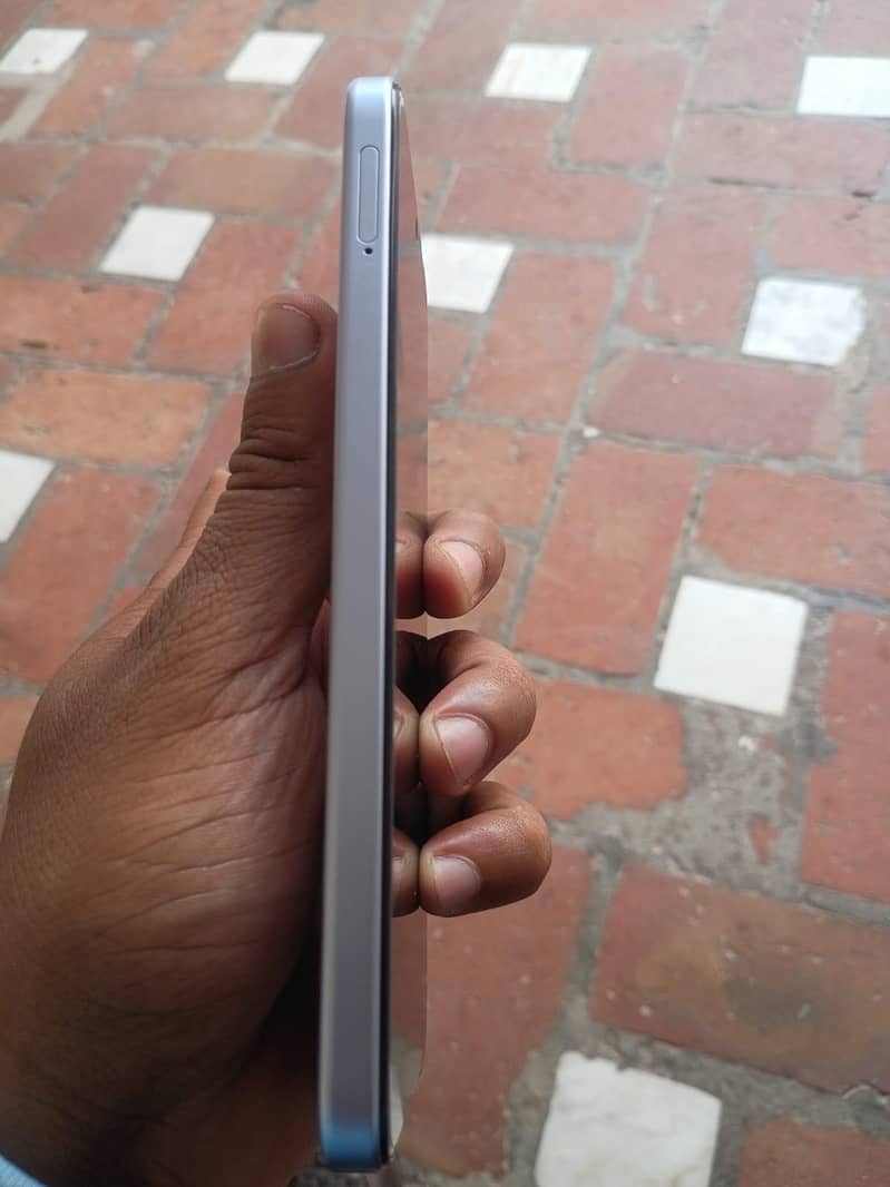 OPPO A6k 0