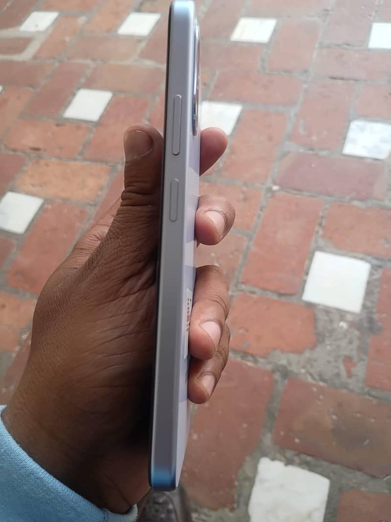 OPPO A6k 3