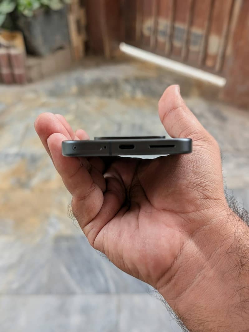 Google Pixel 9 3