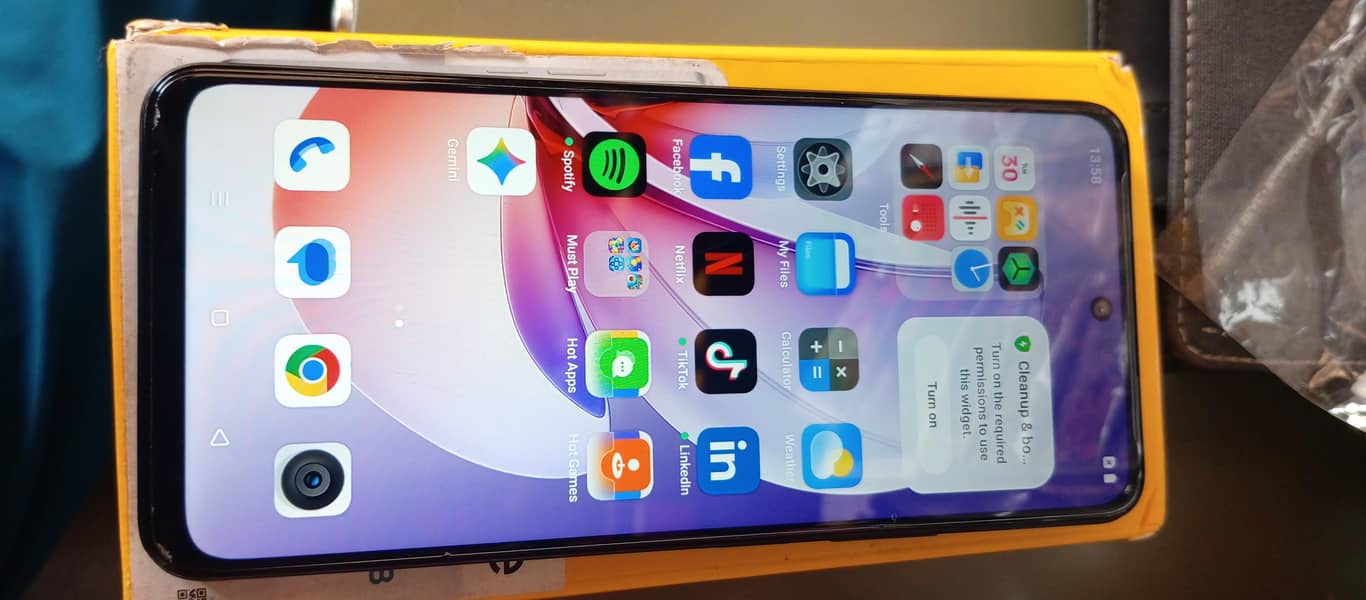 Realme C71 3