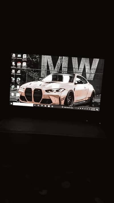 Dell latop core i7 5th generation