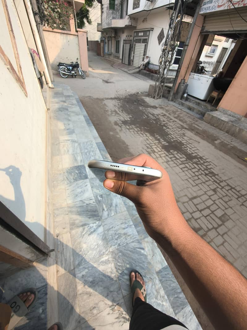 Infinix Note 60 edge 6