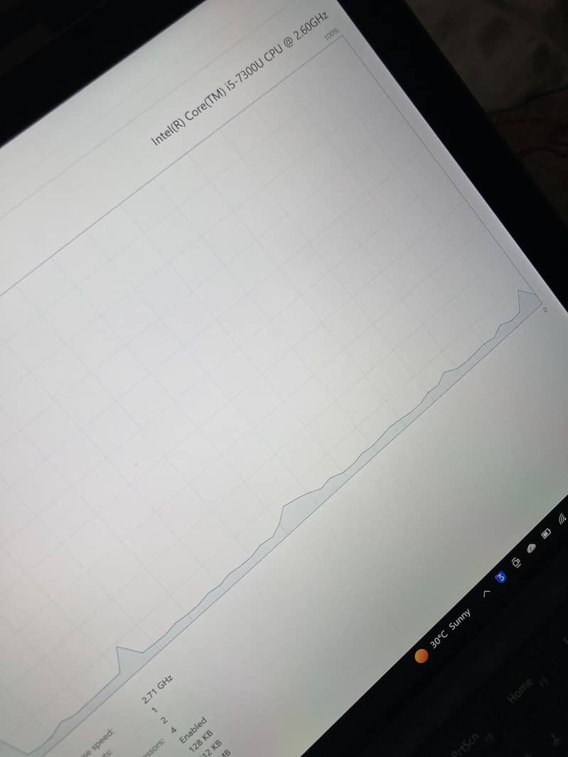 Microsoft Surface Pro 5 (i5 7Gen) 3