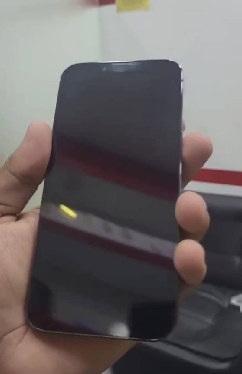 Apple iPhone 13 Pro 1