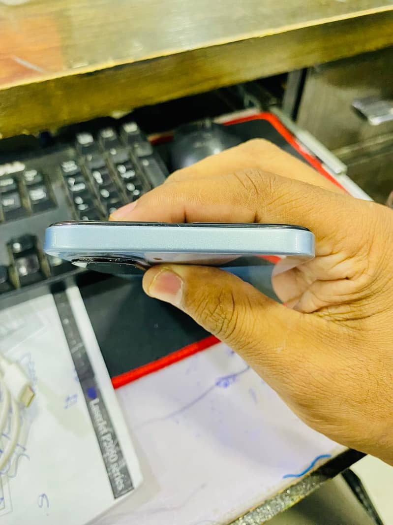 Xiaomi Redmi A7 Pro 4