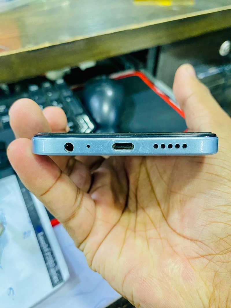 Xiaomi Redmi A7 Pro 5