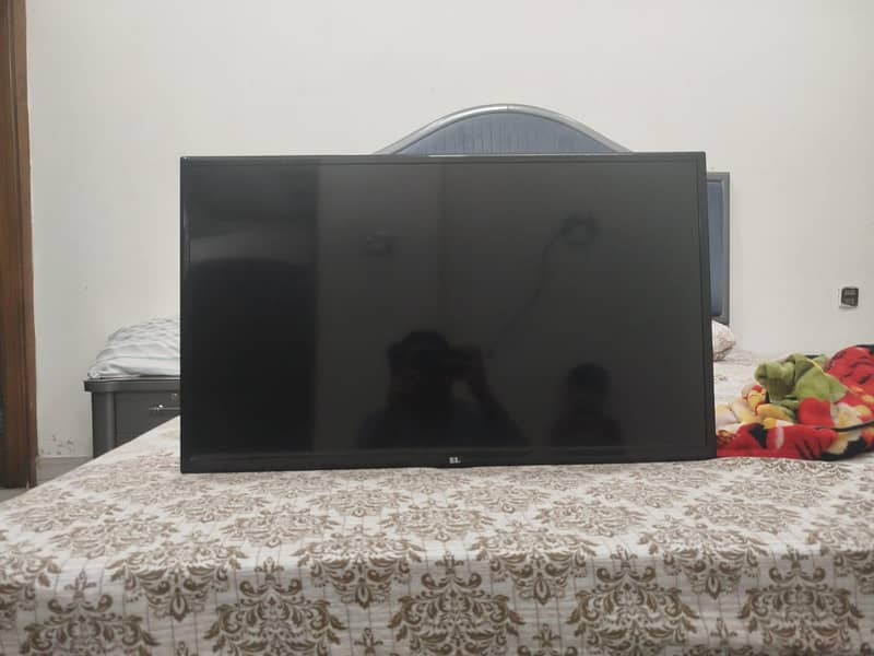 PEl 32Inch 3