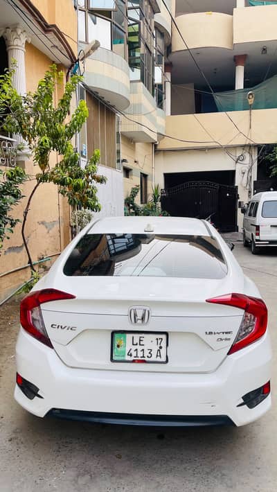 Honda Civic Oriel 2017