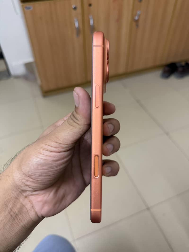 Iphone 17 Pro Max PTA 3