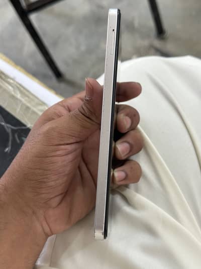 Vivo Y19s