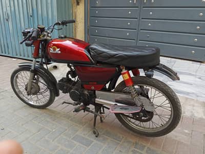Red Cafe Racer 70cc Motorcycle – Custom Modified Vintage Style