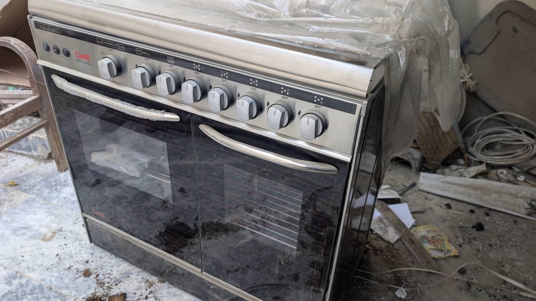 Cooking Range - Crystal Top 4