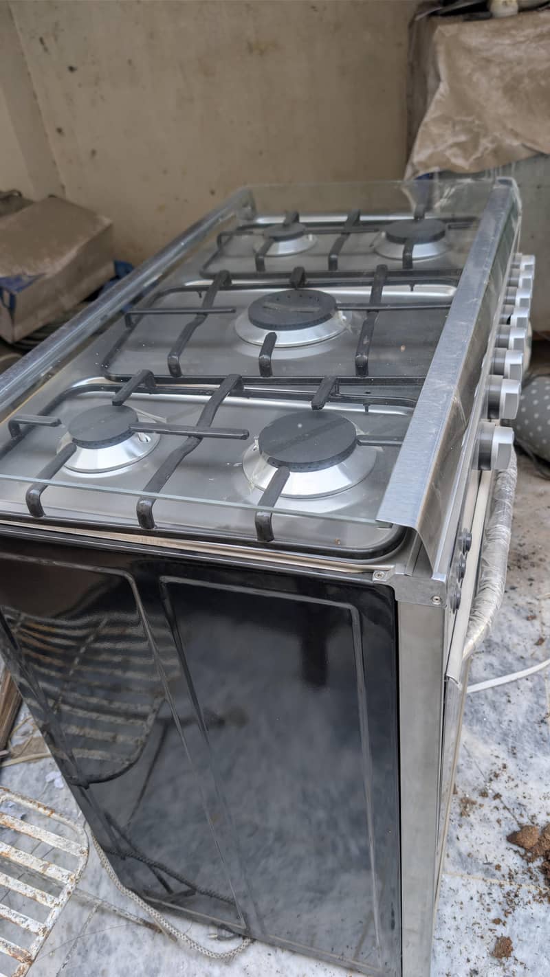 Cooking Range - Crystal Top 7