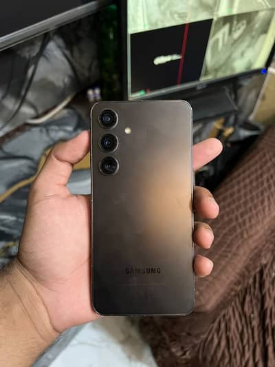 Samsung Mobile S24