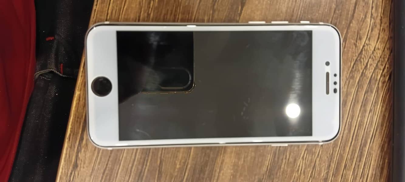 Apple iPhone SE 2020 2