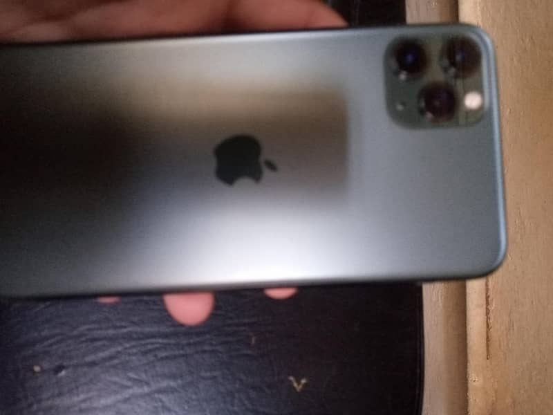 Apple iPhone 11 Pro Max 0