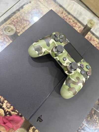 PS4 fat 1 TB in new condition