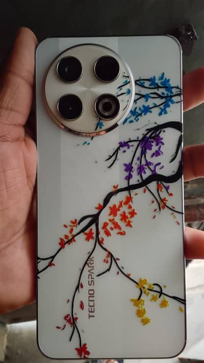 Tecno SPARK 30 Pro