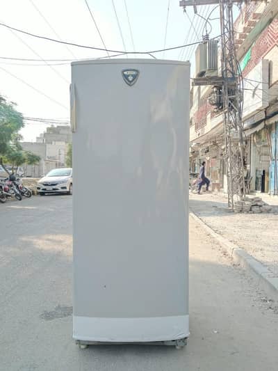Vertical Deep freezer Single Door Genuine condition (0321/0807777)