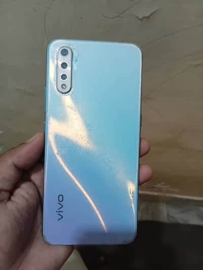 Vivo S1