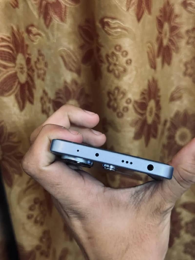 Xiaomi Redmi note 13 3