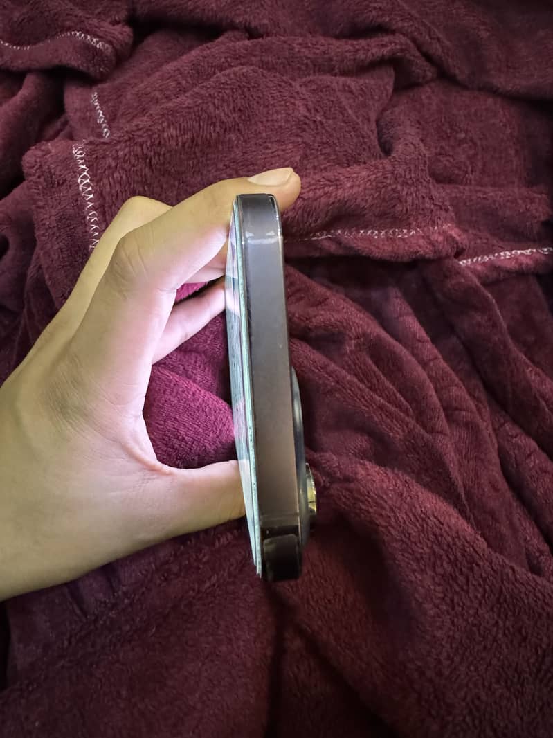 Apple iPhone 14 Pro Max 3
