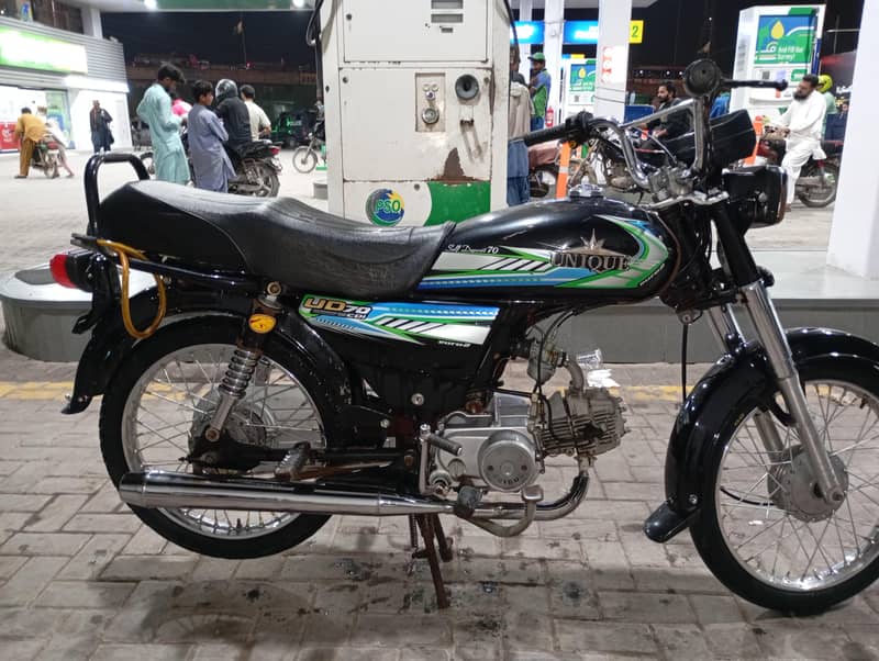 Unique UD 70 0