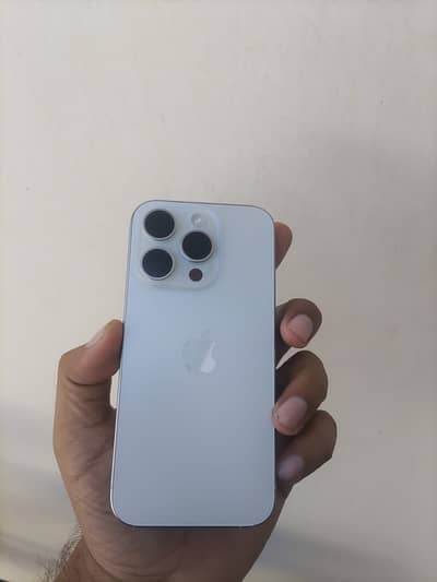 Apple iPhone 15 Pro