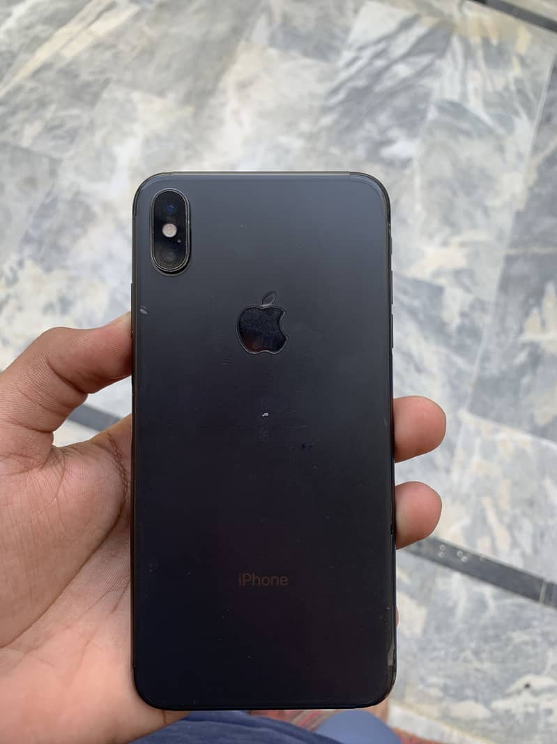 Apple iPhone XS Max 0