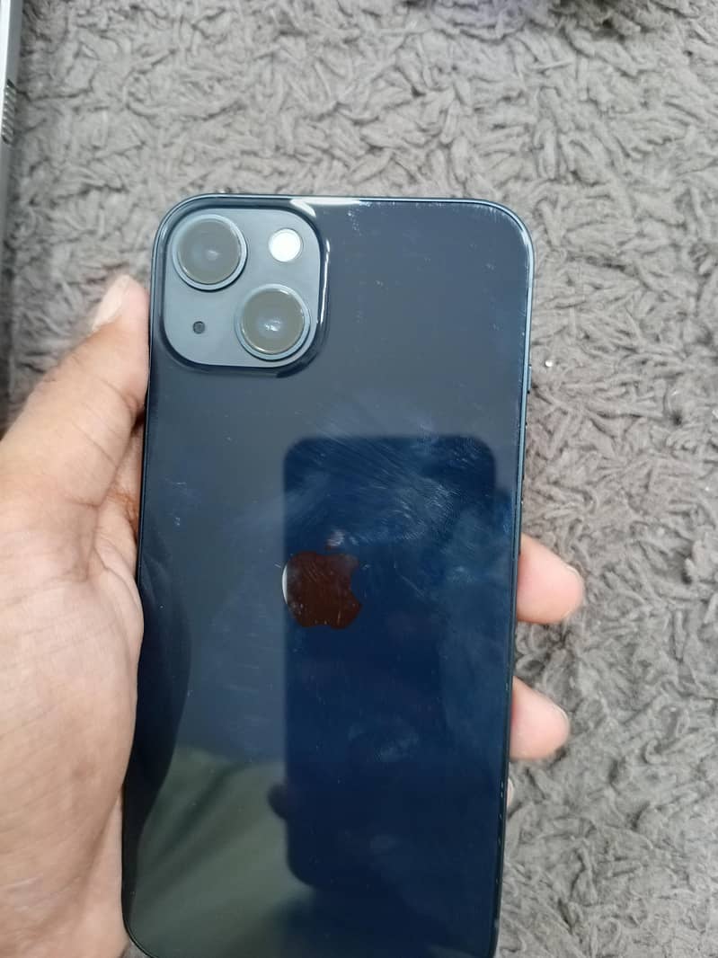 Apple iPhone 13 1