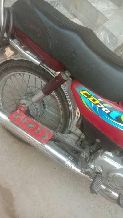 only serious buyers rabta karain bike ki condition bohat saaf ha