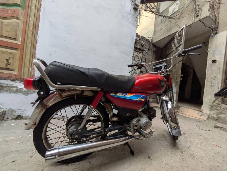 CD 70 2009 ( 10/10 engine) 1