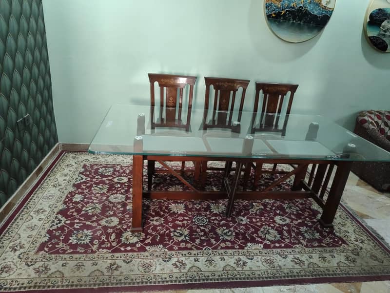 two carpets,two frames,4 decorative glasses 2