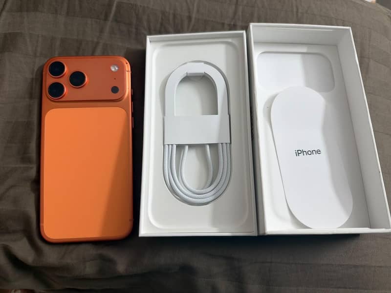 Apple iPhone 17 Pro Max 3