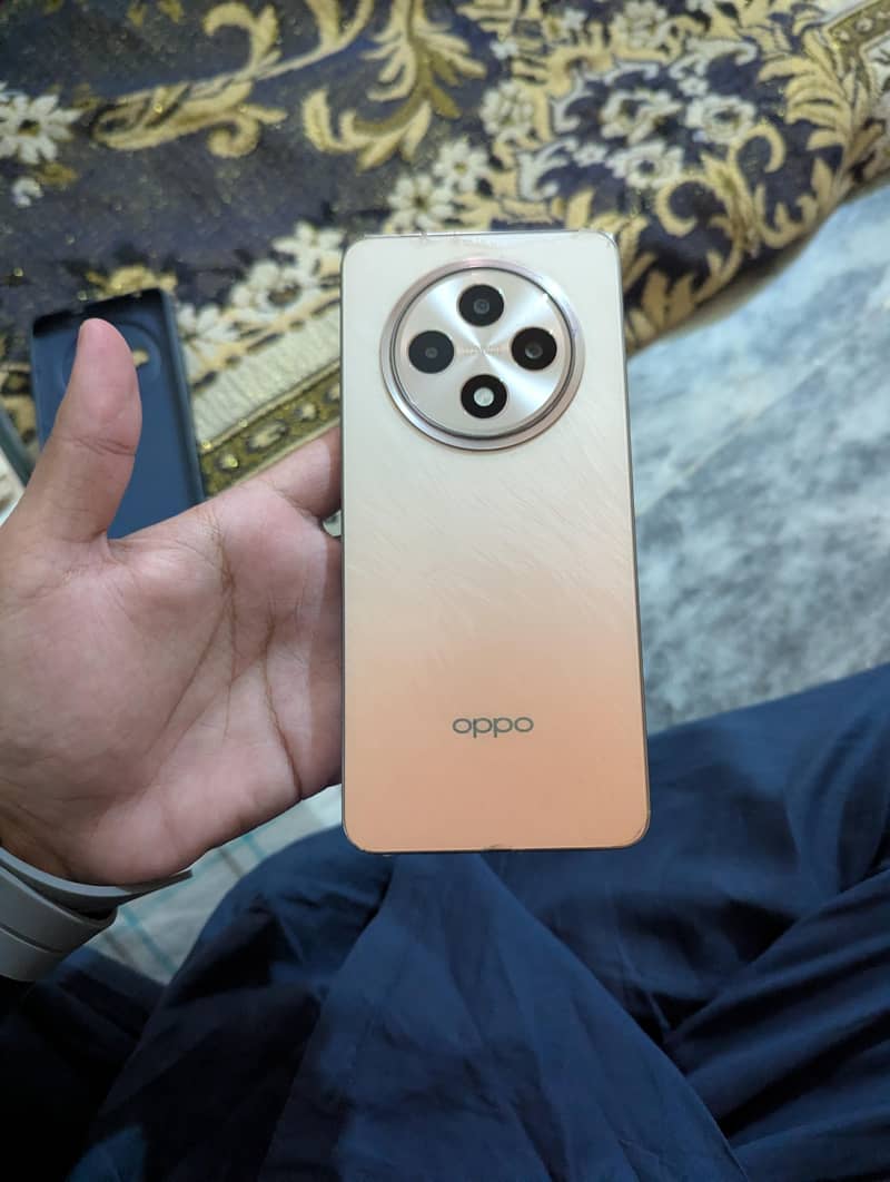 OPPO Reno 3