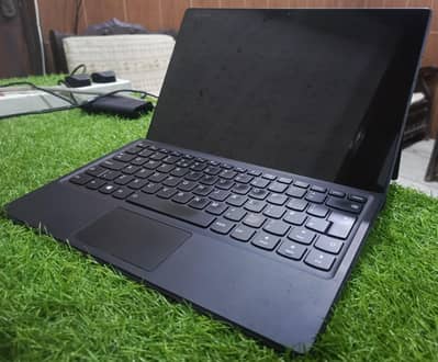 Lenovo ideapad 20M3 tab  i5 8th gen 8gb ddr4  256 gb m2  backlight