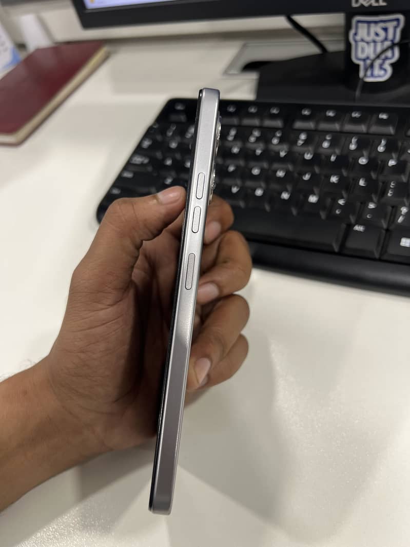 Tecno Spark Go 2 3