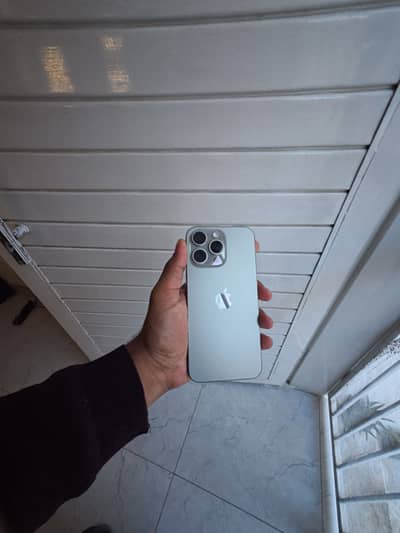 Apple iPhone 15 Pro Max