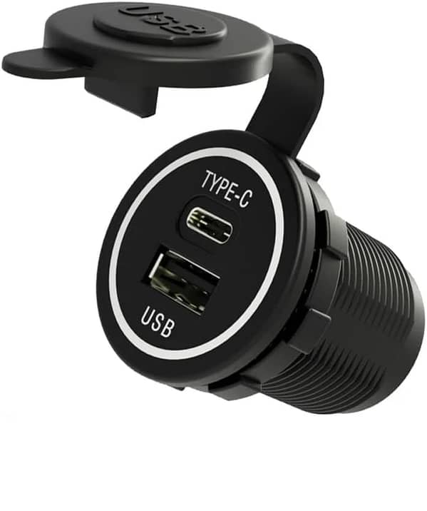 Universal Type-C 28W Fast Car Charger (USB Socket) for 9V–24V Systems