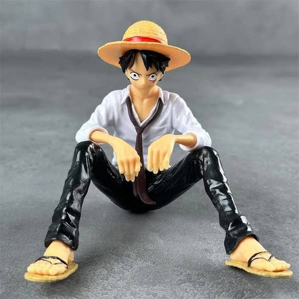 Universal Luffy Anime Car Dashboard Figurine – Korean Style Sitting Cartoon Figure Ornament